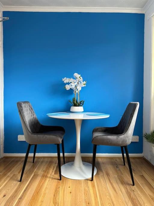 ברמינגהאם Spacious Flat In West Midlands מראה חיצוני תמונה