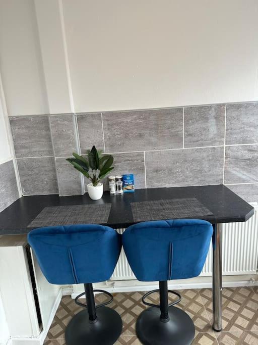 ברמינגהאם Spacious Flat In West Midlands מראה חיצוני תמונה
