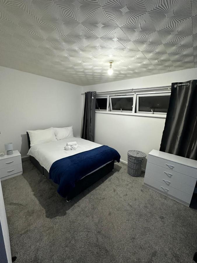 ברמינגהאם Spacious Flat In West Midlands מראה חיצוני תמונה